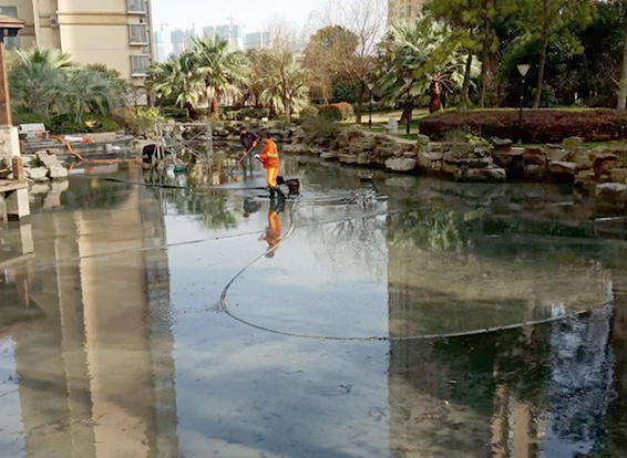 务川景观池淤泥清理